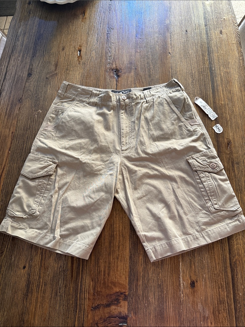 Billabong Men's Beige Cargo Shorts - Classic Pocket Utility